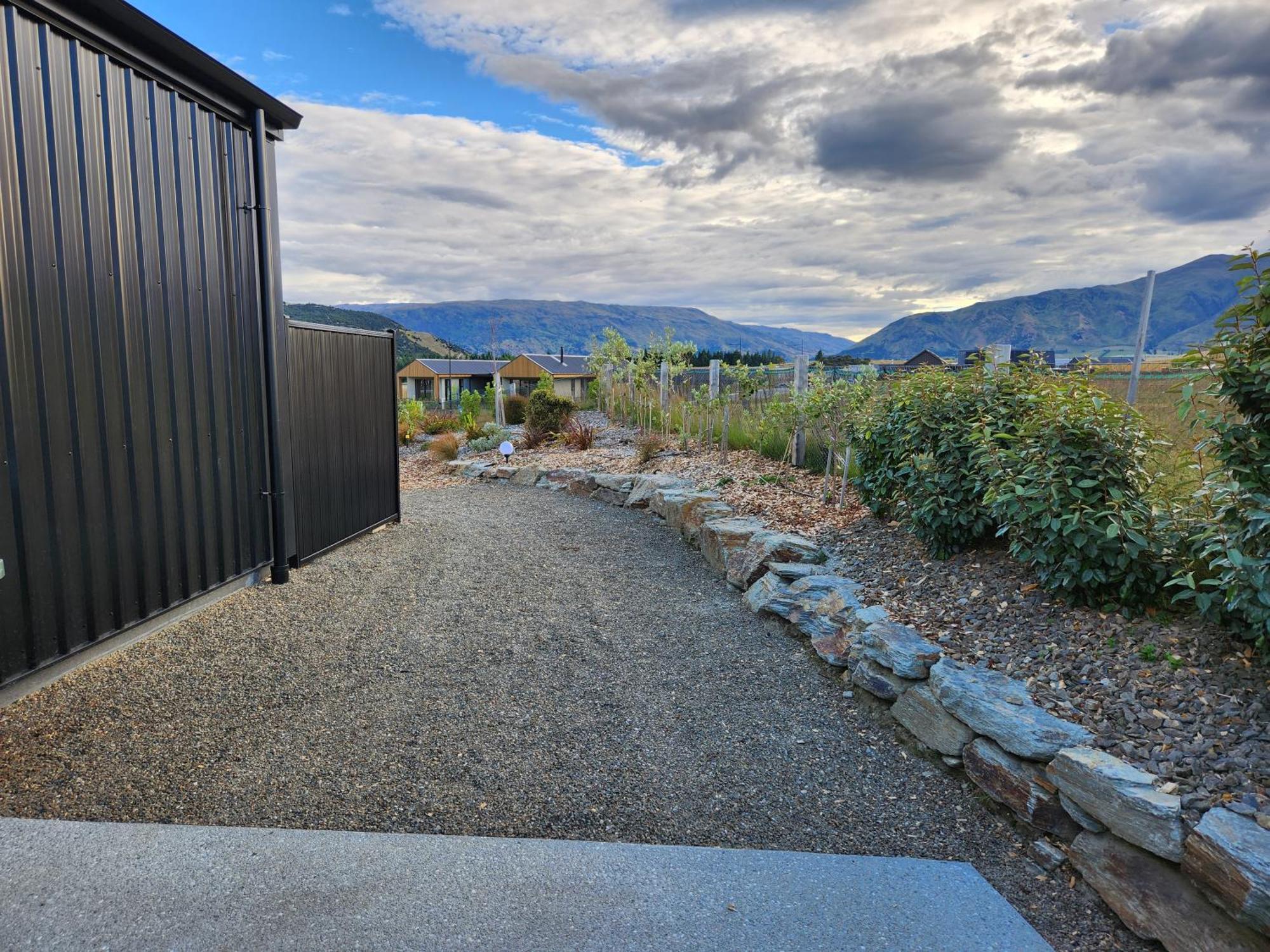 Escape To Riverslea Wanaka Esterno foto